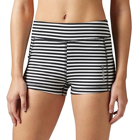 Reebok Woman Training Yoga Hot Short - Picture 1 of 4
